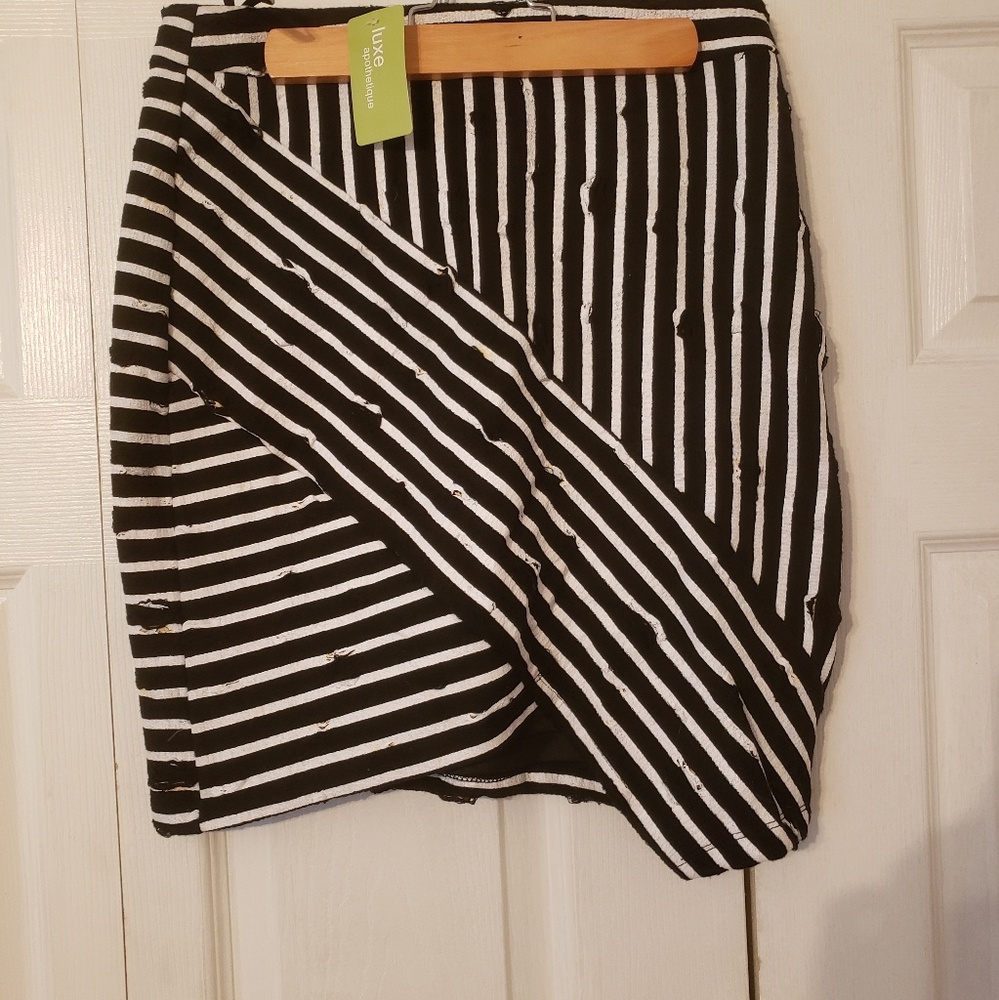 Striped asymmetrical skirt